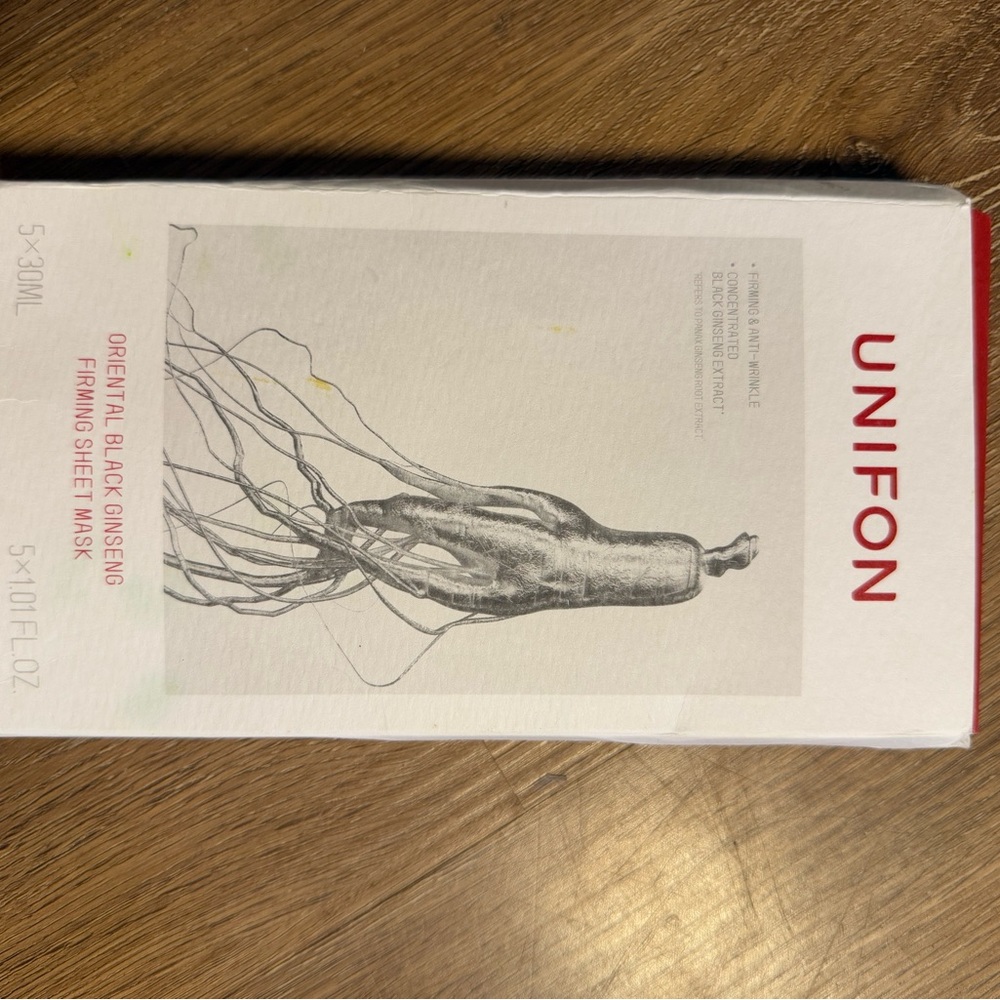 UNIF Oriental Black Ginseng Firming Sheet Mask - Red and White